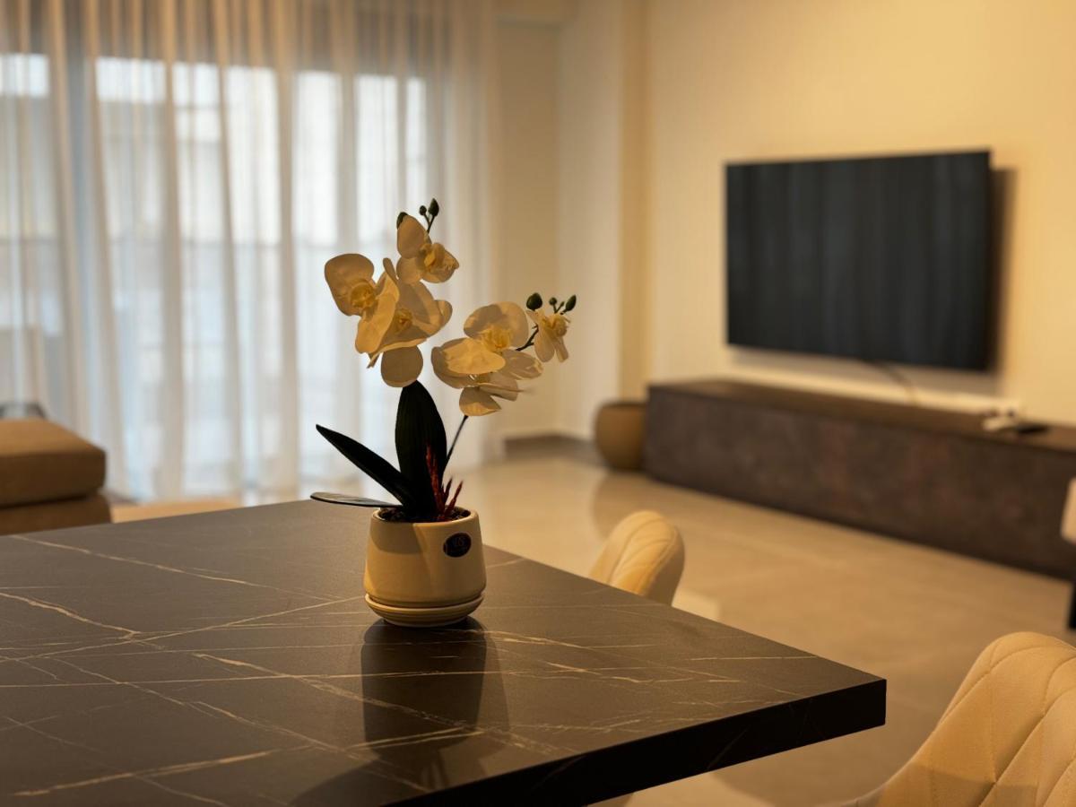Bed and Breakfast Icon Urban Living Trikala Exterior foto