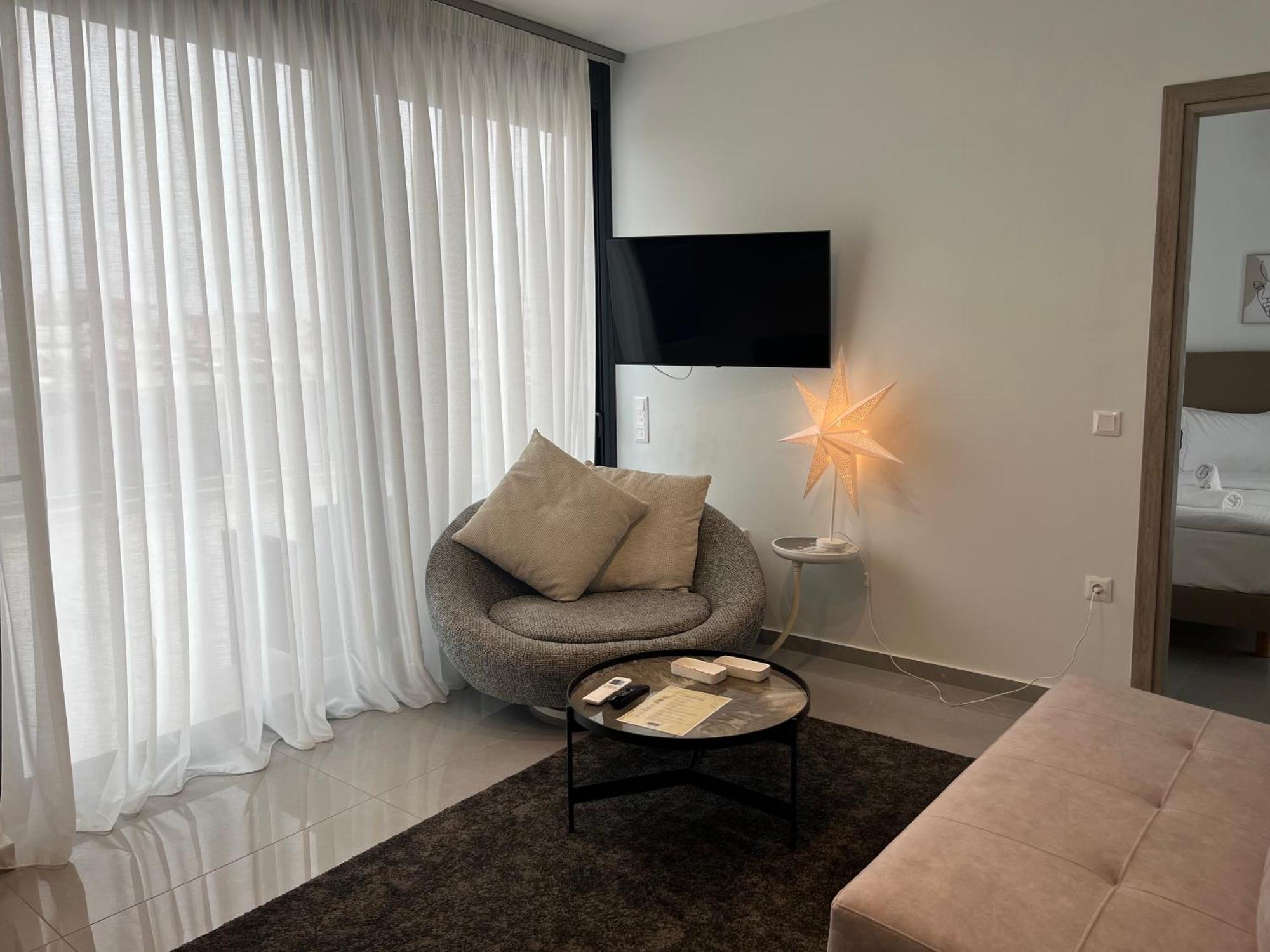 Bed and Breakfast Icon Urban Living Trikala Exterior foto